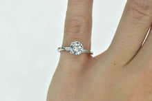 Load image into Gallery viewer, Platinum 1.59 Ctw Round Diamond Classic Engagement Ring