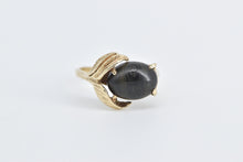 Load image into Gallery viewer, 10K Oval Black Petrified Wood Leaf Vintage Ring Yellow Gold