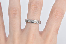 Load image into Gallery viewer, 10K 0.84 Ctw Diamond Classic Wedding Band Ring White Gold
