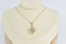 Load image into Gallery viewer, 14K 1.90 Ctw Baguette Natural Diamond Curved Pendant Yellow Gold