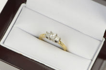 Load image into Gallery viewer, 14K 0.50 Ctw Princess Three Diamond Engagement Ring Yellow Gold