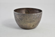 Load image into Gallery viewer, Sterling Silver 1900 Walker & Hall Floral Engraved Ornate Bowl Cup