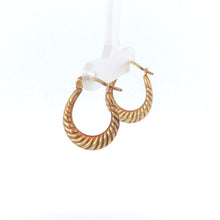 Load image into Gallery viewer, 10K 19.8mm Puffy Twist Vintage Oval Hoop Earrings Yellow Gold