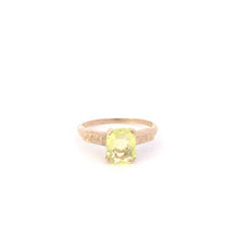 Load image into Gallery viewer, 10K 1940's Lemon Quartz Vintage Statement Ring Yellow Gold