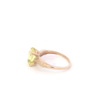 Load image into Gallery viewer, 10K 1940's Lemon Quartz Vintage Statement Ring Yellow Gold