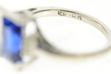 Load image into Gallery viewer, 10K 1950's Emerald Syn. Sapphire CZ Freeform Ring Size 6.75 White Gold