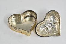 Load image into Gallery viewer, Silver Plated Rose Flower Pattern Heart Trinket Pill Box