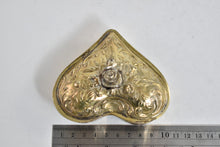 Load image into Gallery viewer, Silver Plated Rose Flower Pattern Heart Trinket Pill Box