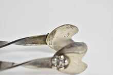 Load image into Gallery viewer, Sterling Silver Mid Century Floral Ice Serving Tongs