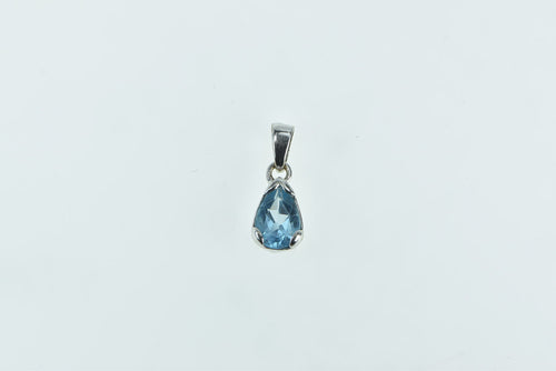 18K Oval Blue Topaz Solitaire Classic Simple Pendant White Gold