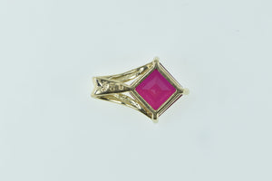 14K Princess Syn. Ruby Classic Simple Pendant Yellow Gold