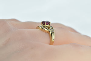 14K 0.94 Ctw Ruby Diamond Wavy Engagement Ring Yellow Gold