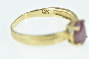 10K Oval Natural Ruby Grooved Vintage Classic Ring Yellow Gold