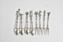 Load image into Gallery viewer, Sterling Silver Lion Statue Hors D&#39;oeuvres Demitasse Spoon Set (8 pcs)