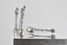 Load image into Gallery viewer, Sterling Silver Lion Statue Hors D&#39;oeuvres Demitasse Spoon Set (8 pcs)