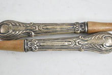 Load image into Gallery viewer, Sterling Silver Crown Wooden Salad Serving Spoon &amp; Fork Set (2 pcs.)