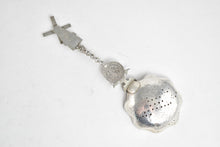 Load image into Gallery viewer, Sterling Silver Elaborate Dutch Village Scene Articulated Wind Mill Spoon