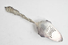 Load image into Gallery viewer, Sterling Silver Marshall Field &amp; Co Figural Pie Cake Server 7200