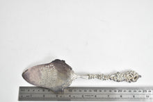 Load image into Gallery viewer, Sterling Silver Marshall Field &amp; Co Figural Pie Cake Server 7200