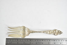 Load image into Gallery viewer, Sterling Silver Reed &amp; Barton Les Six Fleurs Serving Fork