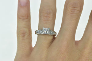 Platinum 1.23 Ctw Princess Diamond Engagement Ring