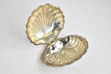 Load image into Gallery viewer, Silver Plated Antique Scallop Shell Articulated Sugar Bowl