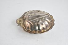 Load image into Gallery viewer, Silver Plated Antique Scallop Shell Articulated Sugar Bowl