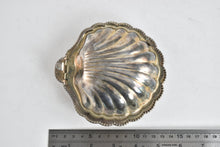 Load image into Gallery viewer, Silver Plated Antique Scallop Shell Articulated Sugar Bowl