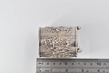 Load image into Gallery viewer, 900 Silver 1924-1943 Holland Ornate Repousse Footed Cup