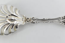 Load image into Gallery viewer, Sterling Silver Whiting Lily Sugar Shell Spoon