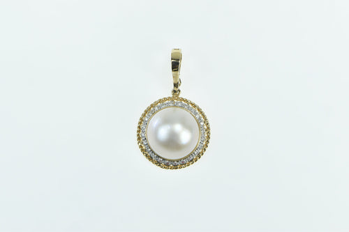 14K Round Vintage Pearl Diamond Halo Fashion Pendant Yellow Gold