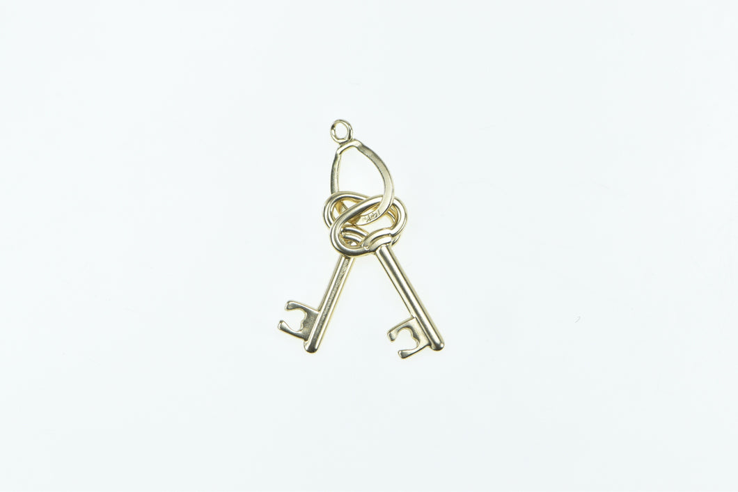 14K Two Skeleton Key Loyalty Trust Symbol Charm/Pendant Yellow Gold