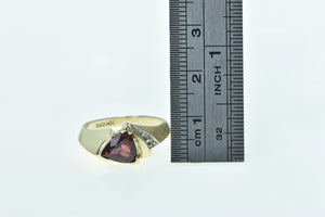 10K Trillion Garnet Diamond Accent Vintage Ring Yellow Gold