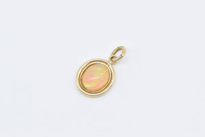 18K Vintage Natural Opal Cabochon Oval Statement Pendant Yellow Gold