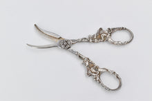 Load image into Gallery viewer, Sterling Silver Ornate Leaf Vine Motif Grape Shears
