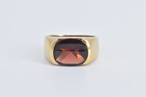 10K Vintage Oval Garnet Inset Statement Ring Yellow Gold