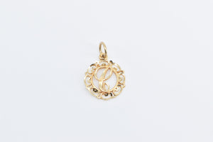 14K C Cursive Letter Initial Monogram Filigree Charm/Pendant Yellow Gold