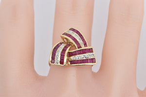 14K Princess Syn. Ruby Diamond Triangle Twist Ring Yellow Gold