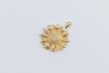 Load image into Gallery viewer, 14K Sunflower Flower Nature Motif Summer Symbol Pendant Yellow Gold