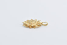 Load image into Gallery viewer, 14K Sunflower Flower Nature Motif Summer Symbol Pendant Yellow Gold