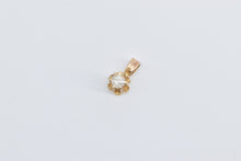 Load image into Gallery viewer, 14K 0.10 Ct Diamond Solitaire Simple Fashion Pendant Yellow Gold