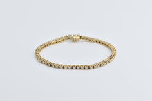 Load image into Gallery viewer, 14K 2.25 Ctw Diamond Classic Vintage Tennis Bracelet 7.25&quot; Yellow Gold