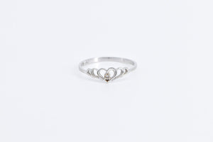 10K Diamond Inset Scalloped Heart Love Symbol Ring White Gold