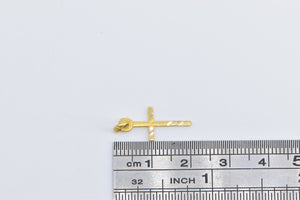 18K Cross Diamond Cut Grooved Christian Faith Charm/Pendant Yellow Gold