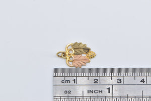 14K Black Hills Leaf Cluster Vintage Charm/Pendant Yellow Gold