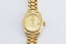 Load image into Gallery viewer, 18K Rolex Datejust 26mm 6927 Bark Bezel 1980&#39;s Women&#39;s Watch