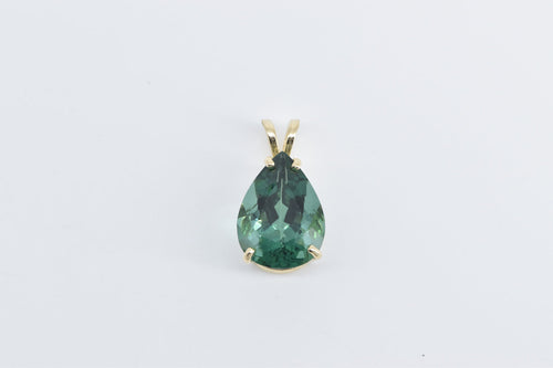 14K Pear Green Quartz Solitaire Classic Statement Pendant Yellow Gold