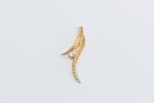 Load image into Gallery viewer, 14K Diamond Vintage Curved Leaf Textured Wave Pendant Yellow Gold