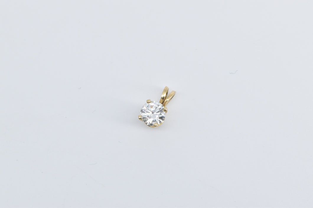 14K 0.20 Ct Classic Diamond Solitaire Simple Pendant Yellow Gold