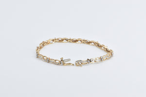 10K 1.50 Ctw Baguette Diamond Wavy Link Tennis Bracelet 7" Yellow Gold